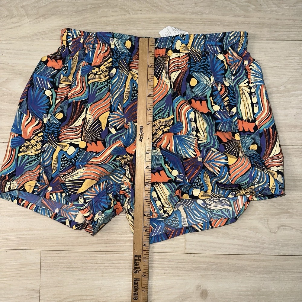 $59 PATAGONIA Baggies Shorts 5" Women's Size XS Pitch Blue Palms Trees EUC - Picture 5 of 5